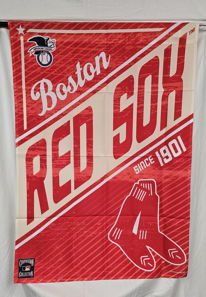 Boston Red Sox Vertical Flag, Cooperstown Collection, Size: 28in x 40in