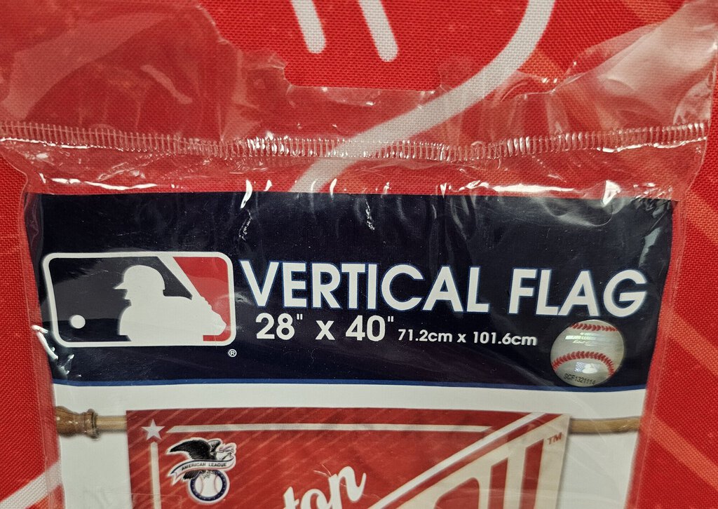Boston Red Sox Vertical Flag, Cooperstown Collection, Size: 28in x 40in