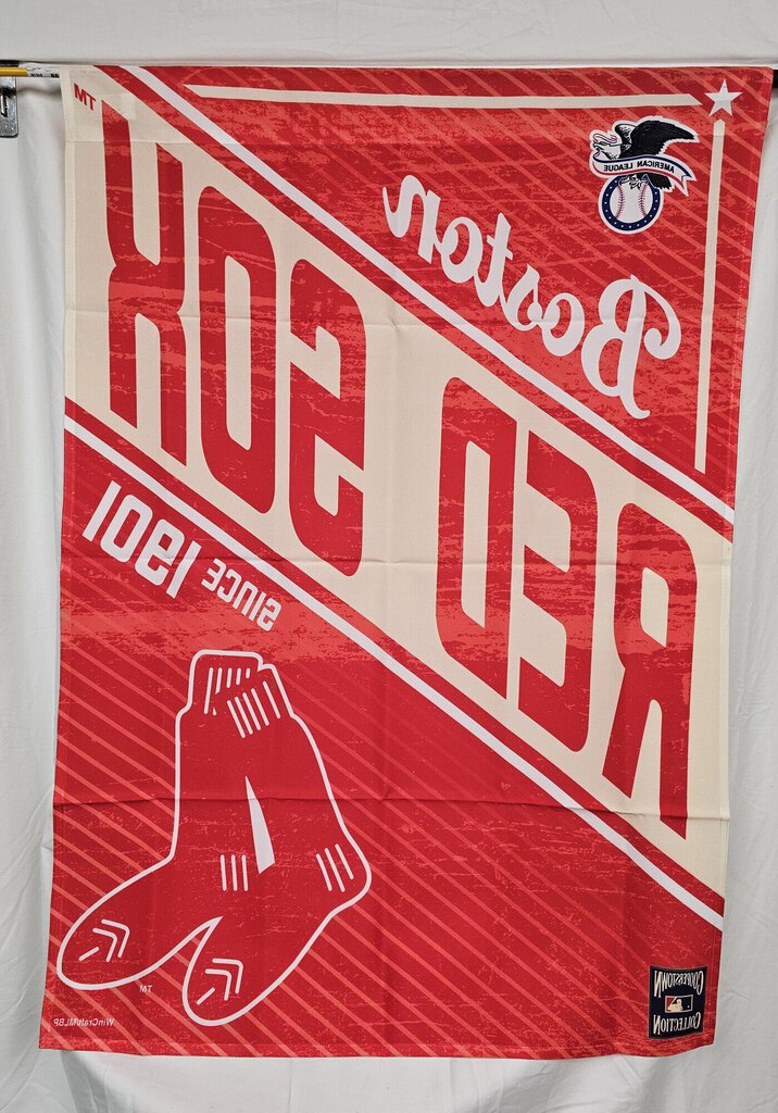 Boston Red Sox Vertical Flag, Cooperstown Collection, Size: 28in x 40in