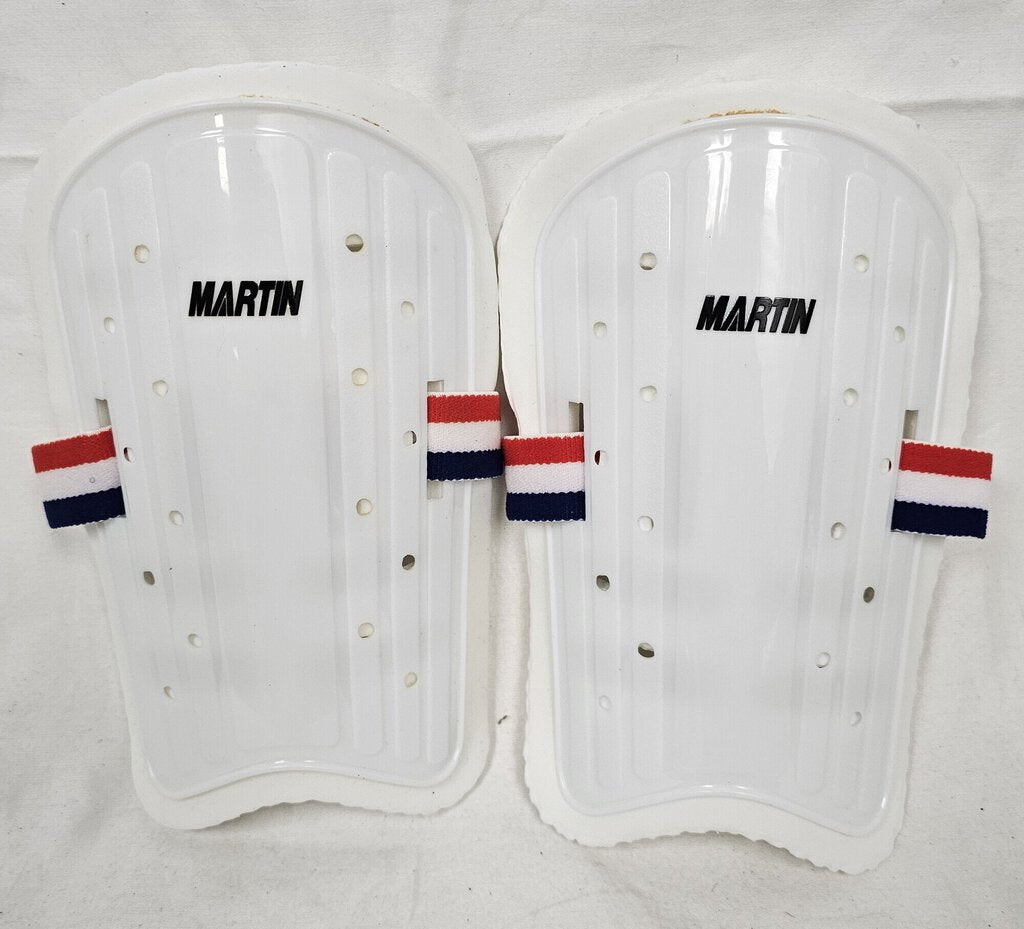 NEW Martin Sports Soccer Shin Pads, 6", Size: PeeWee