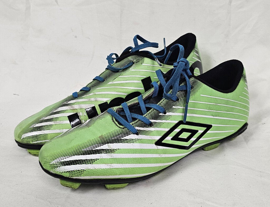 Umbro Arturo 2.0 Soccer Cleats, Size: 6