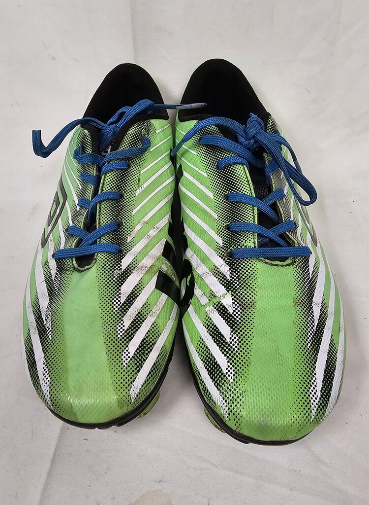 Umbro Arturo 2.0 Soccer Cleats, Size: 6
