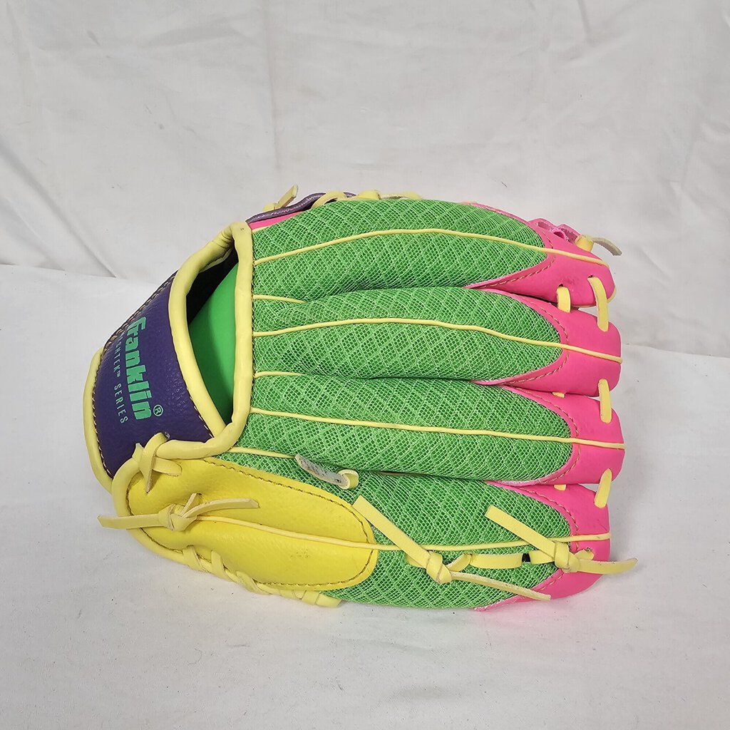 Franklin Mesh-Tek T-Ball Glove, LHT, Size: 9.5in