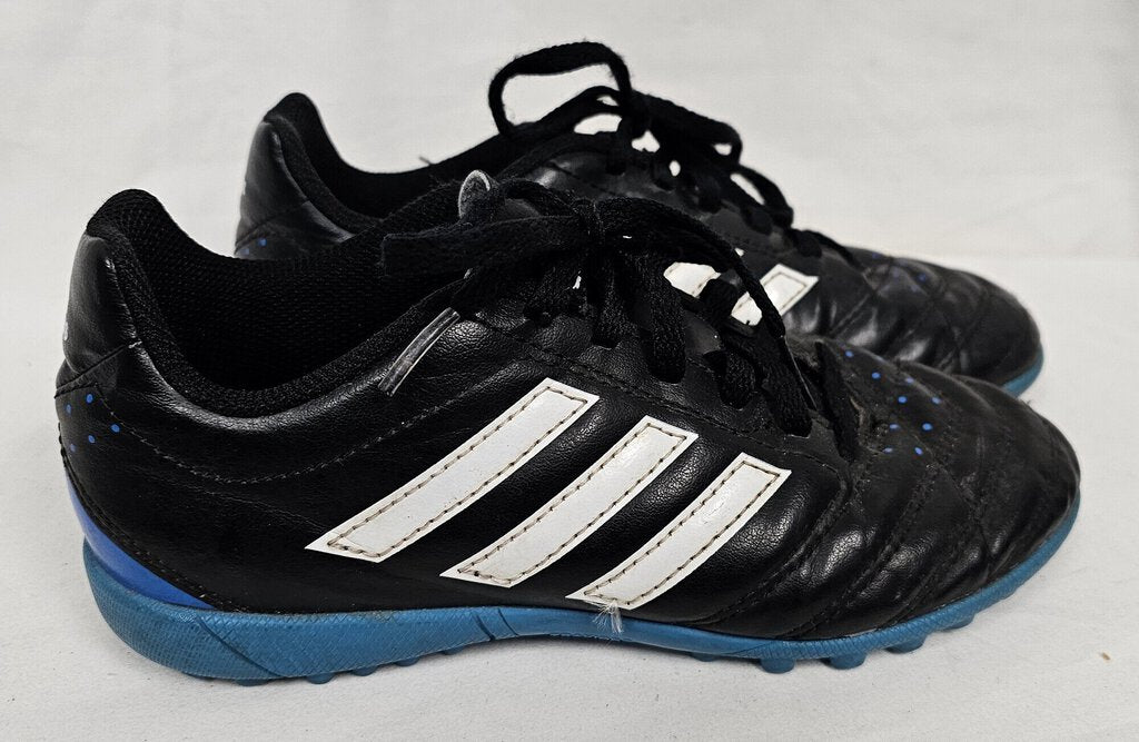 Adidas Low Turf Cleats, Size: 2.5