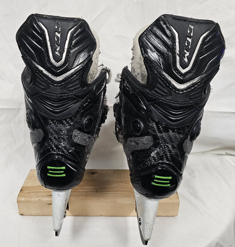 CCM Ribcor 50K Pump Hockey Skates, Size: 2.5