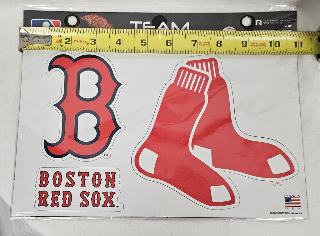 Boston Red Sox Team Magnets, 3pc Set, Sheet size: 11in x 7in