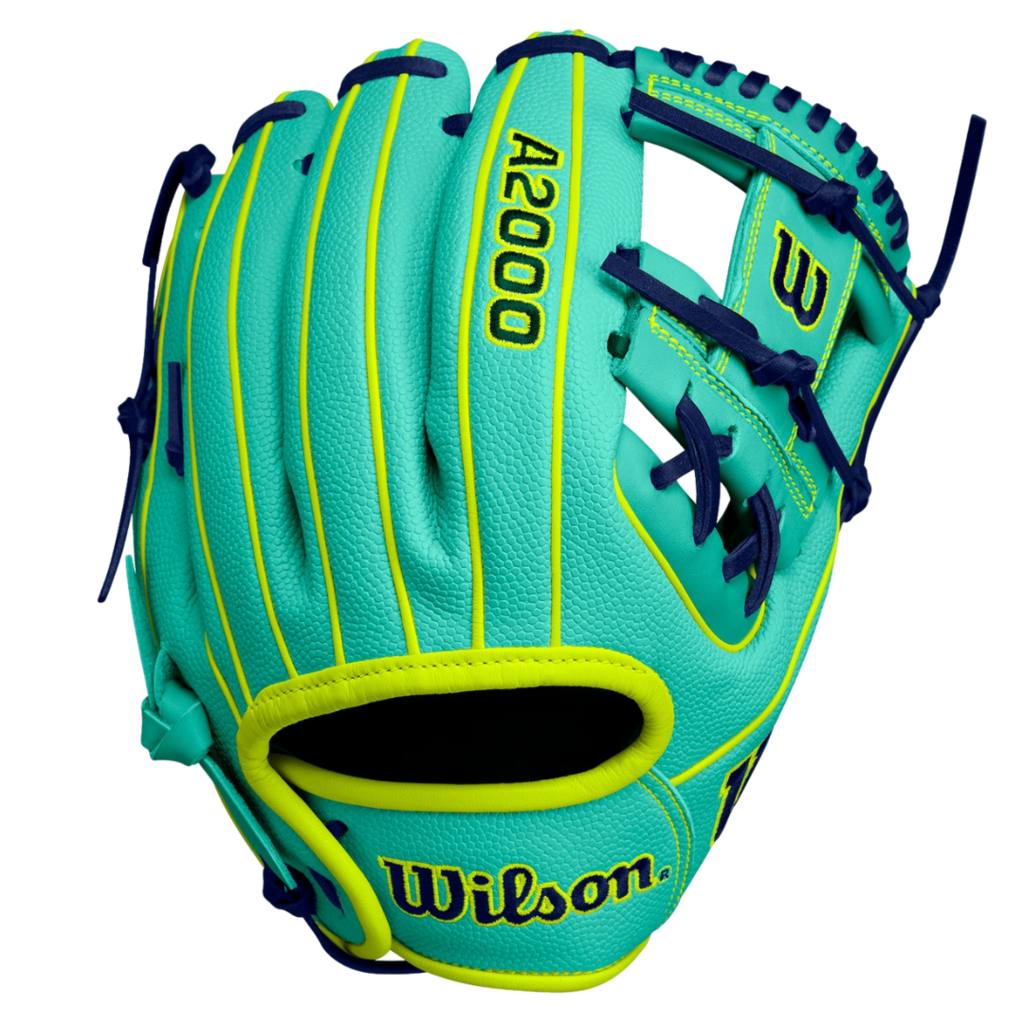 WILSON Fall 2024 A2000® DP15SS 11.5” Infield Baseball Glove