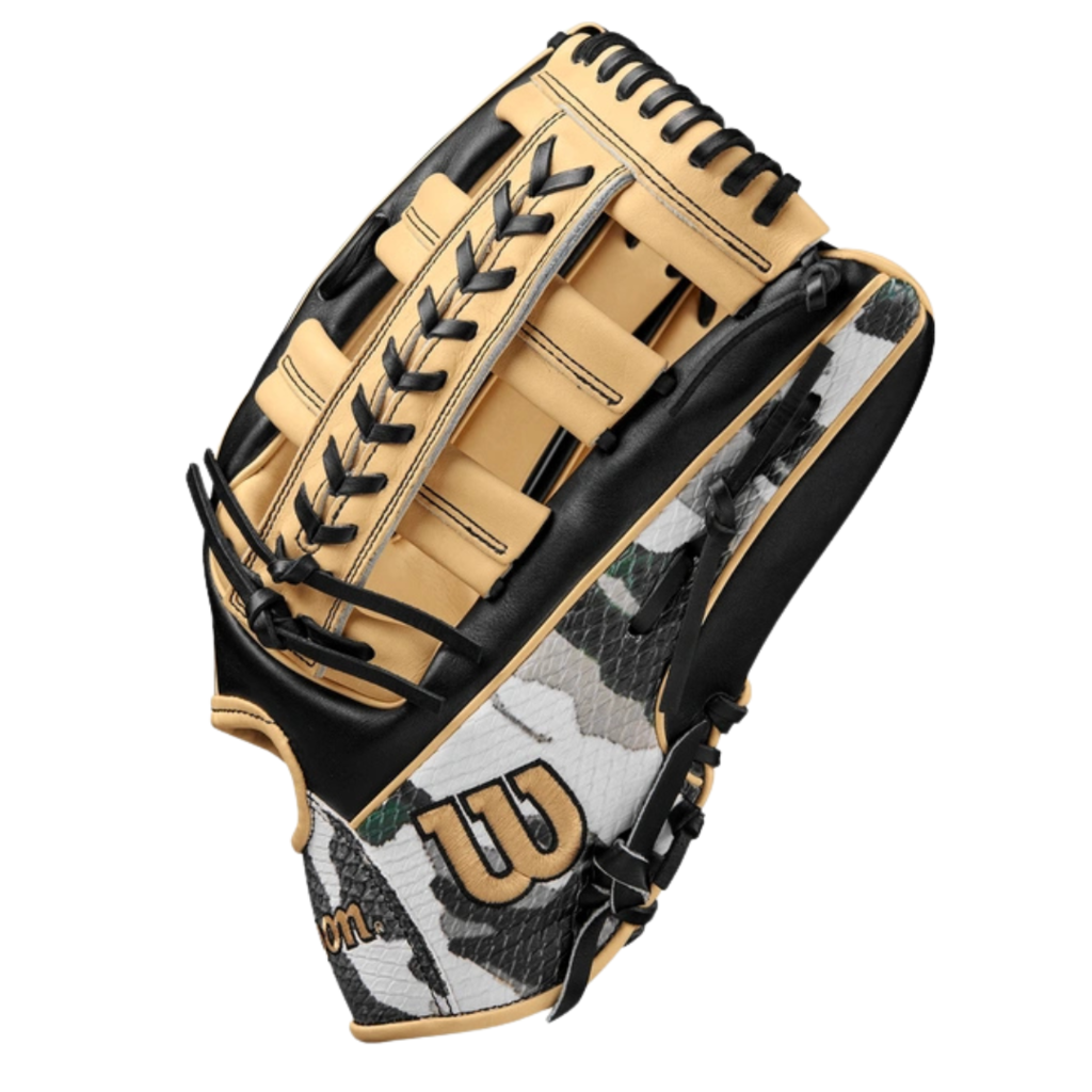 WILSON Winter 2024 A2000® 1810 12.75” Outfield Baseball Glove