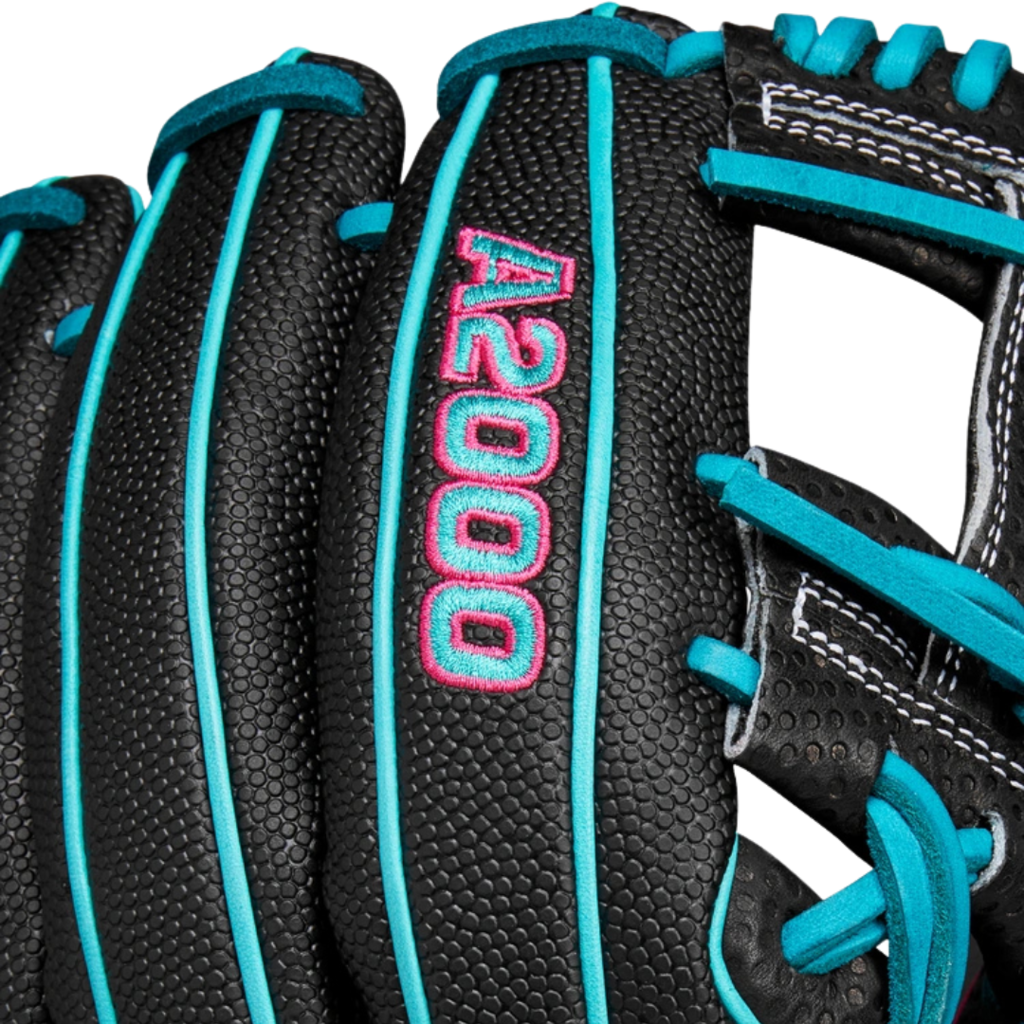 WILSON Winter 2024 A2000® SC1786SS 11.5” Infield Baseball Glove