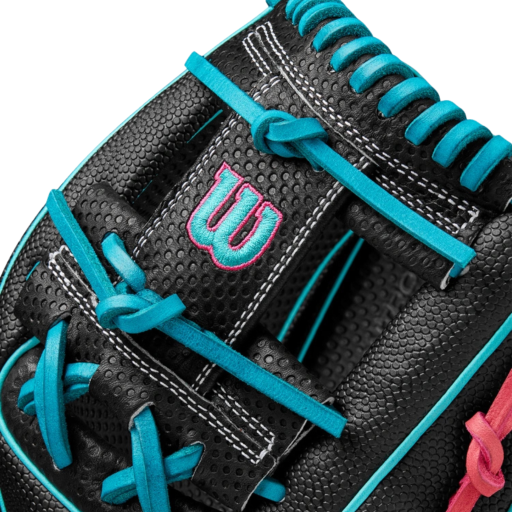 WILSON Winter 2024 A2000® SC1786SS 11.5” Infield Baseball Glove