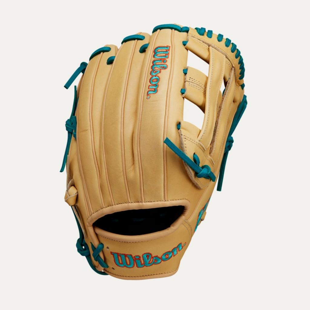 WILSON 2024-2025 A1000® DW5 12” Infield Baseball Glove