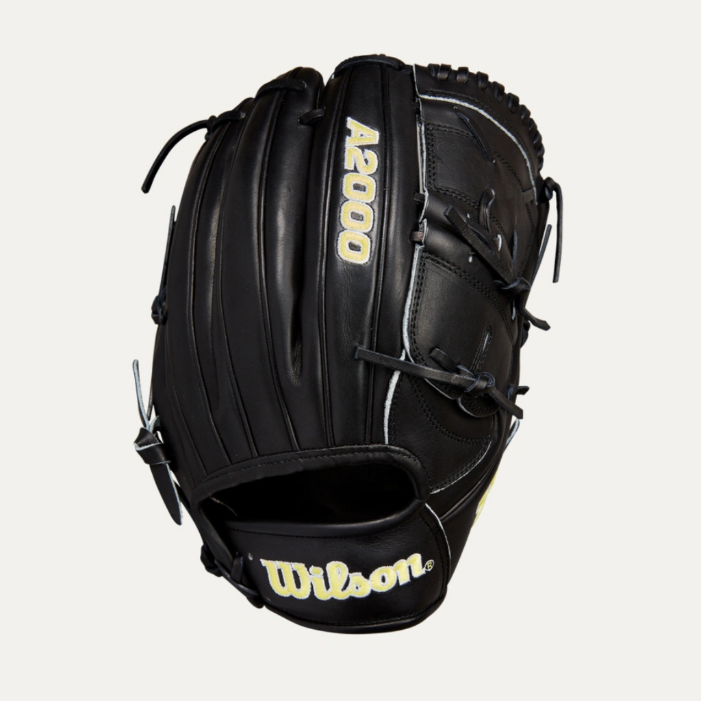 WILSON 2024 Baseball Classics Series A2000 B2 12” Pitcher’s Baseball Glove