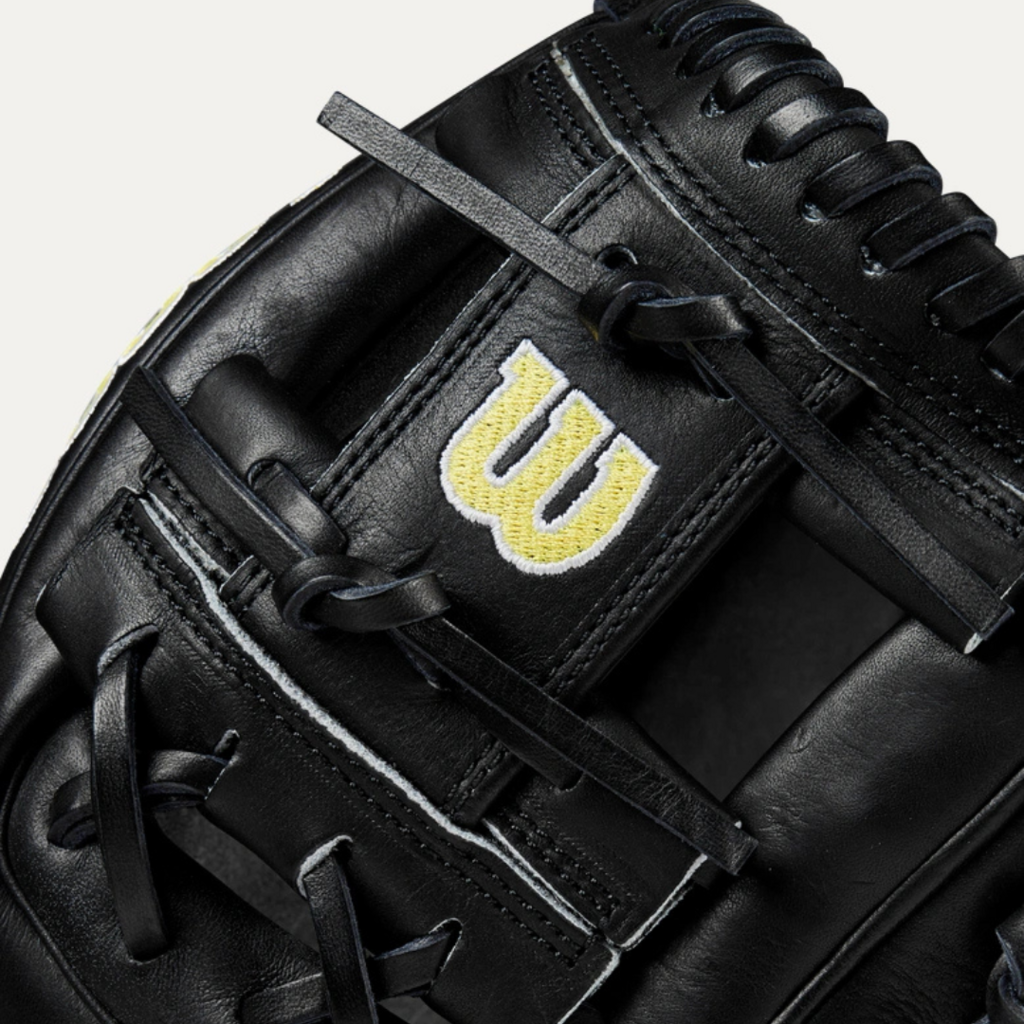 2024 Baseball Classics Series A2000 1786 11.5” Infield Baseball Glove