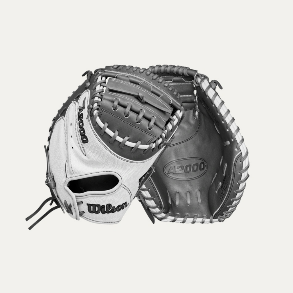 Wilson® 2024 Fastpitch Classics Series A2000 FPCM23SS 34” Fastpitch Catcher’s Mitt