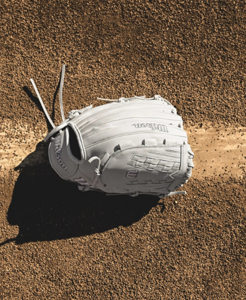 Wilson® 2024-2025 A1000® V125 12.5” Outfield Fastpitch Softball Glove