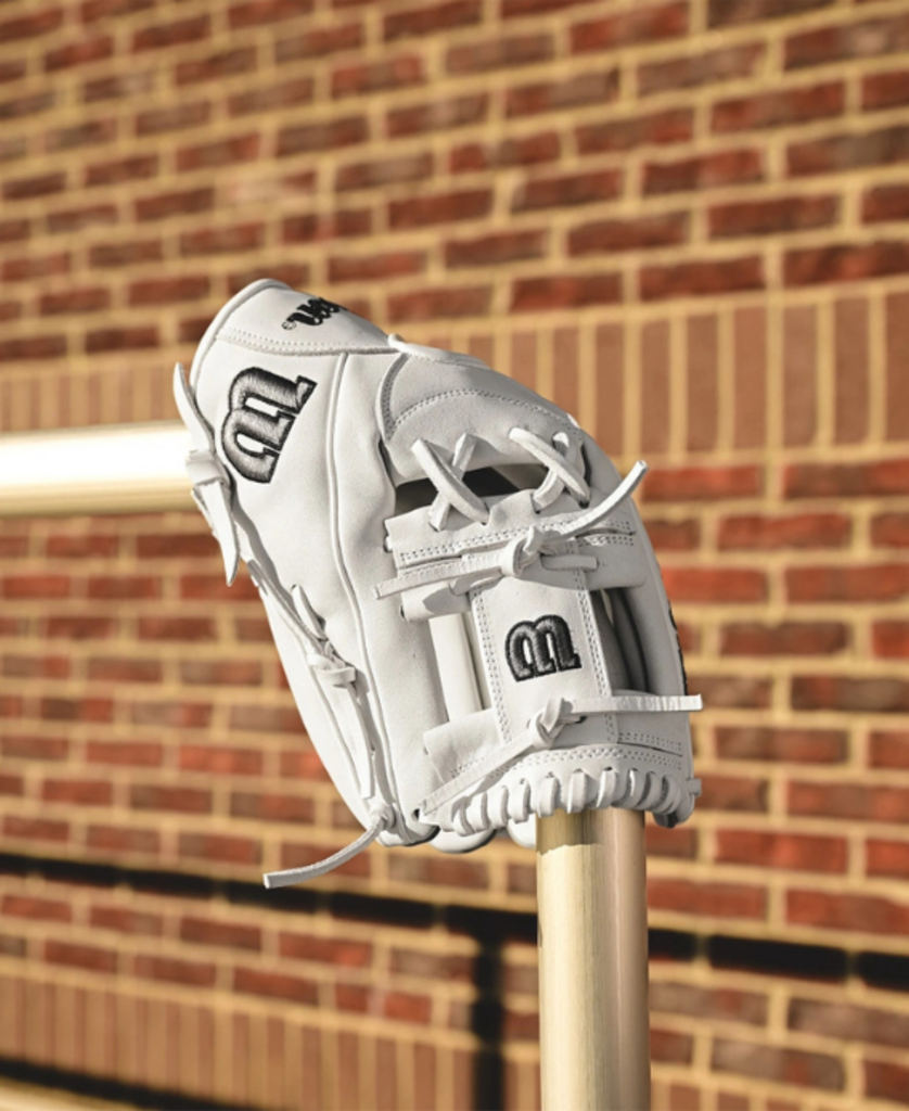 Wilson® 2024-2025 A1000® H12 12” Infield Fastpitch Softball Glove