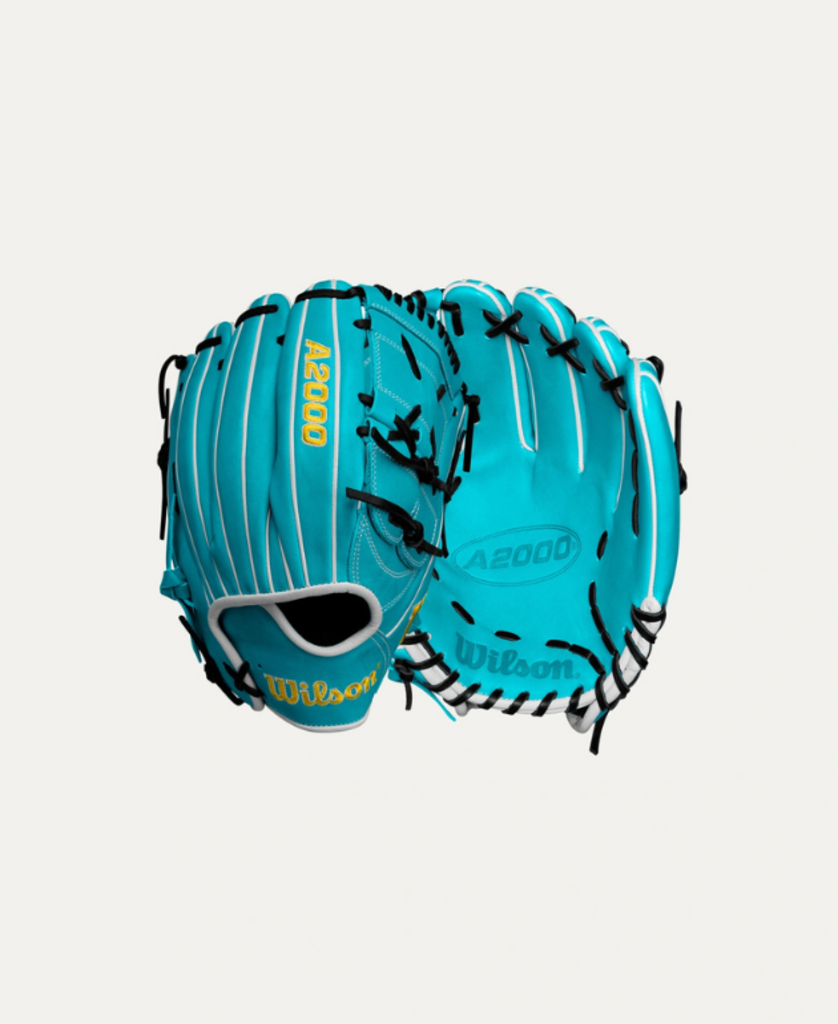 WILSON Spring 2025 A2000® SA17 12” Pitcher’s Baseball Glove