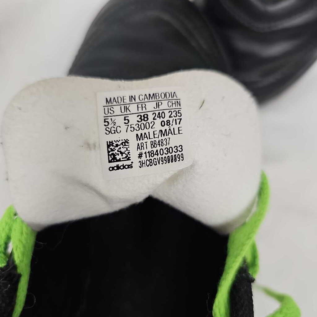 Adidas Low Turf Cleats, Size 5.5