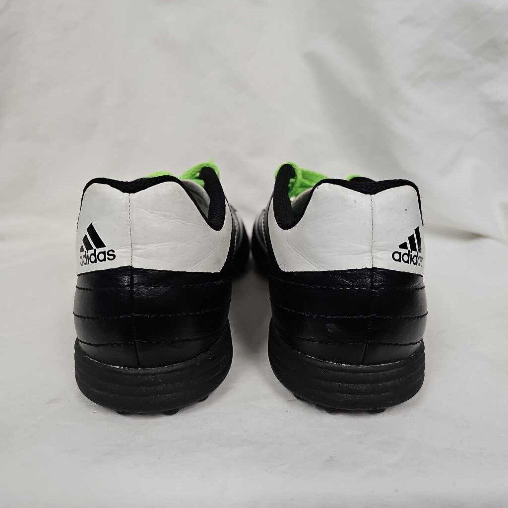 Adidas Low Turf Cleats, Size 5.5