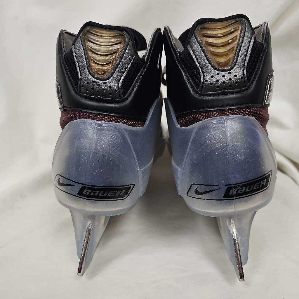 Nike Bauer Vapor XIX Junior Goalie Skates, Size 4.5
