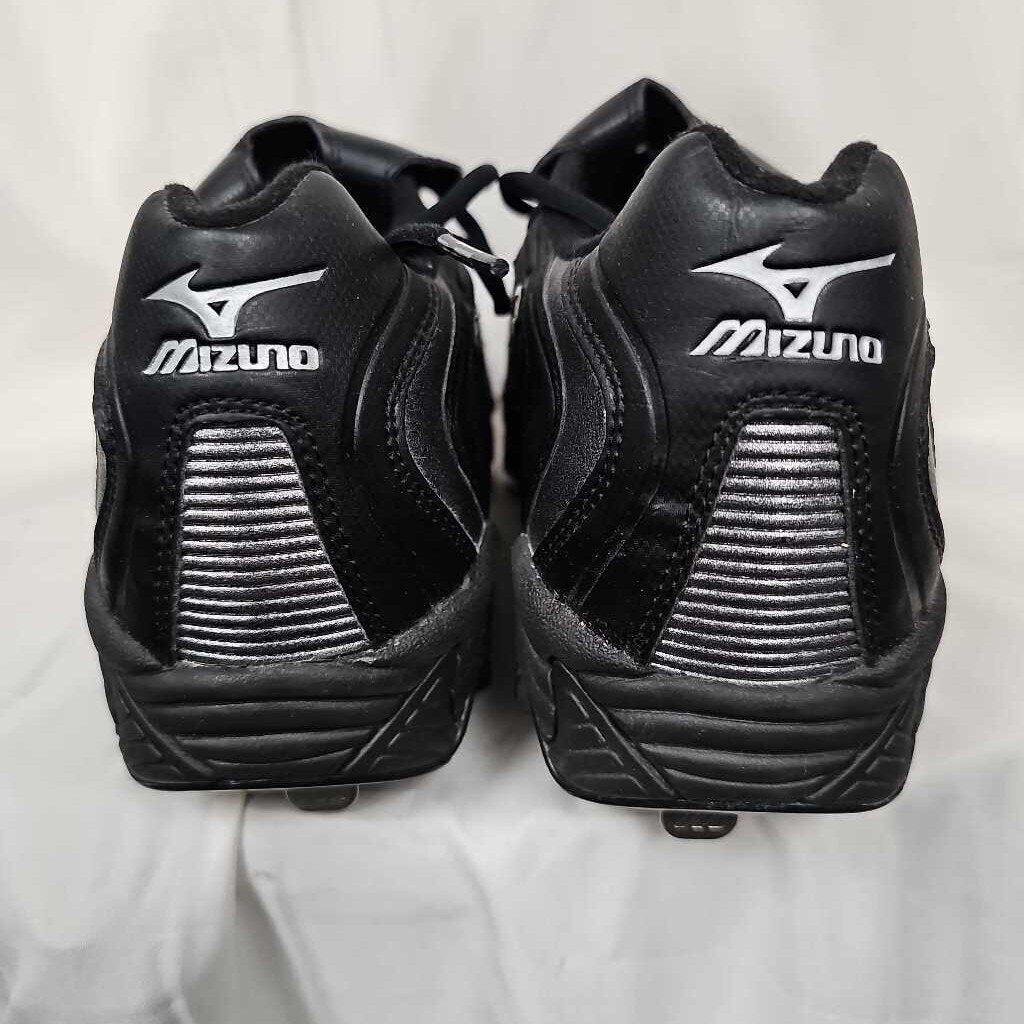 Mizuno 9spike Metal Baseball Cleats, Size 12.5