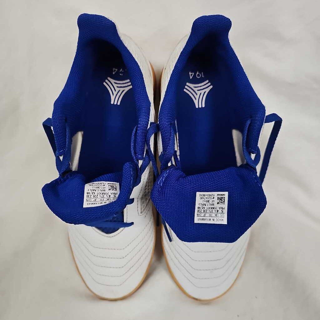 Adidas Predator 19.4 Sala Inddor Soccer Shoes, Size 5
