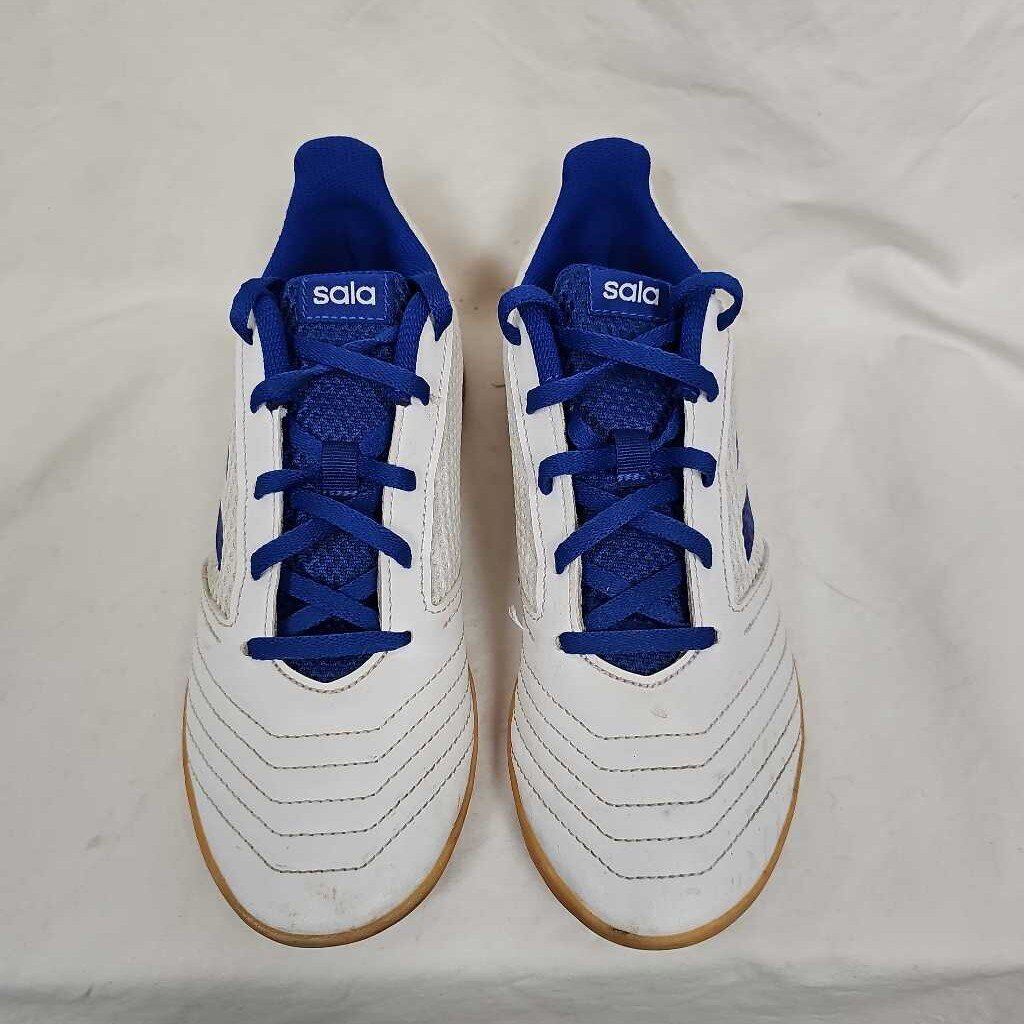 Adidas Predator 19.4 Sala Inddor Soccer Shoes, Size 5