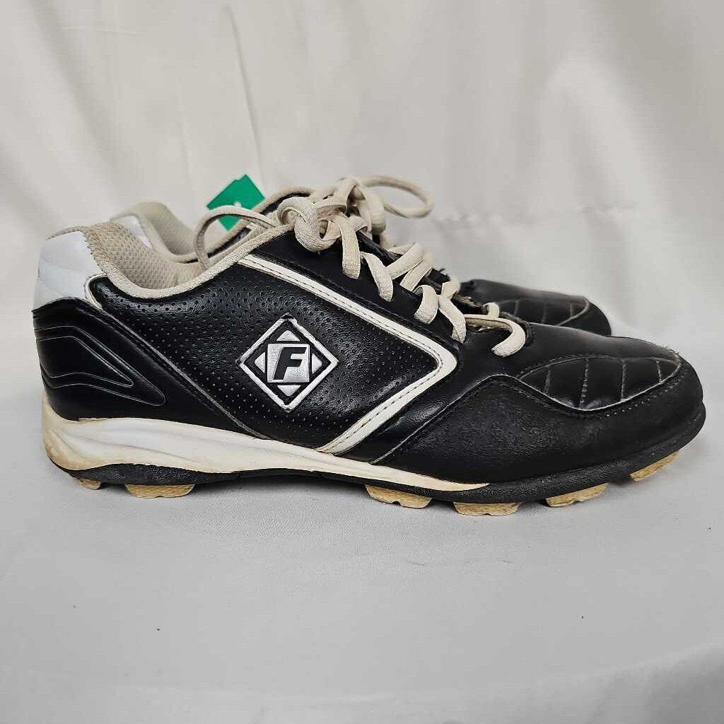 Franklin Baseball Cleats, Bbl/Sftb, Size: 5