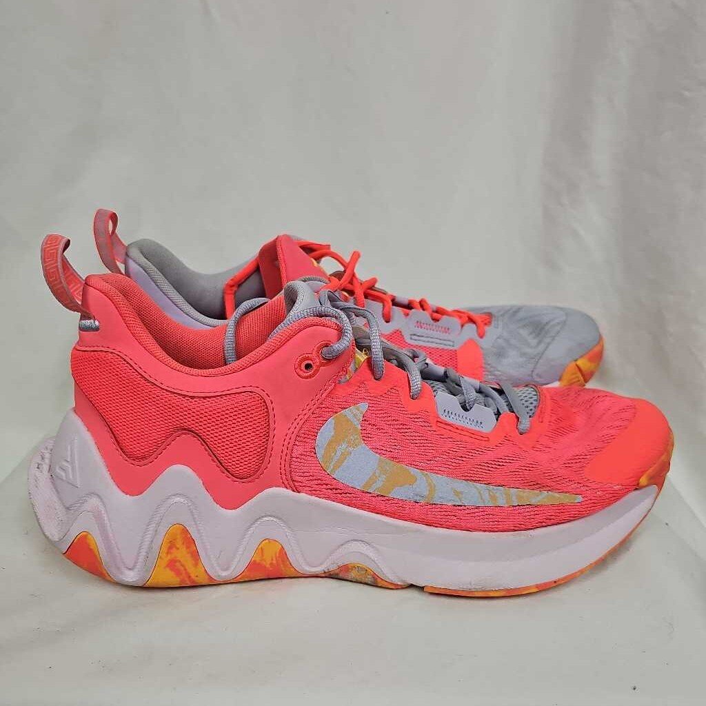 Nike Giannis Immortality 2 Basketball Shoe, Mens Size: 11.5