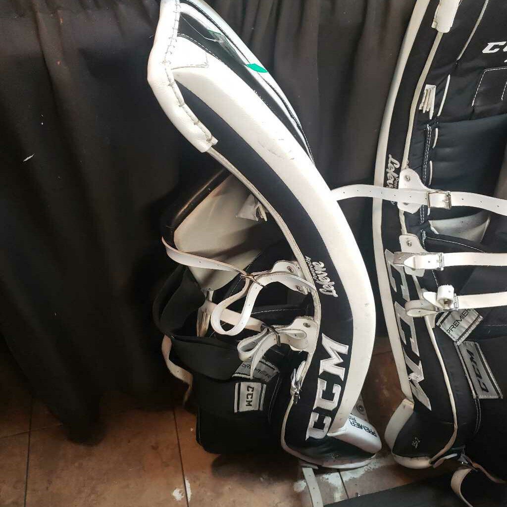 CCM Premier R1.9 Senior Goalie Leg Pads, 35" +2"