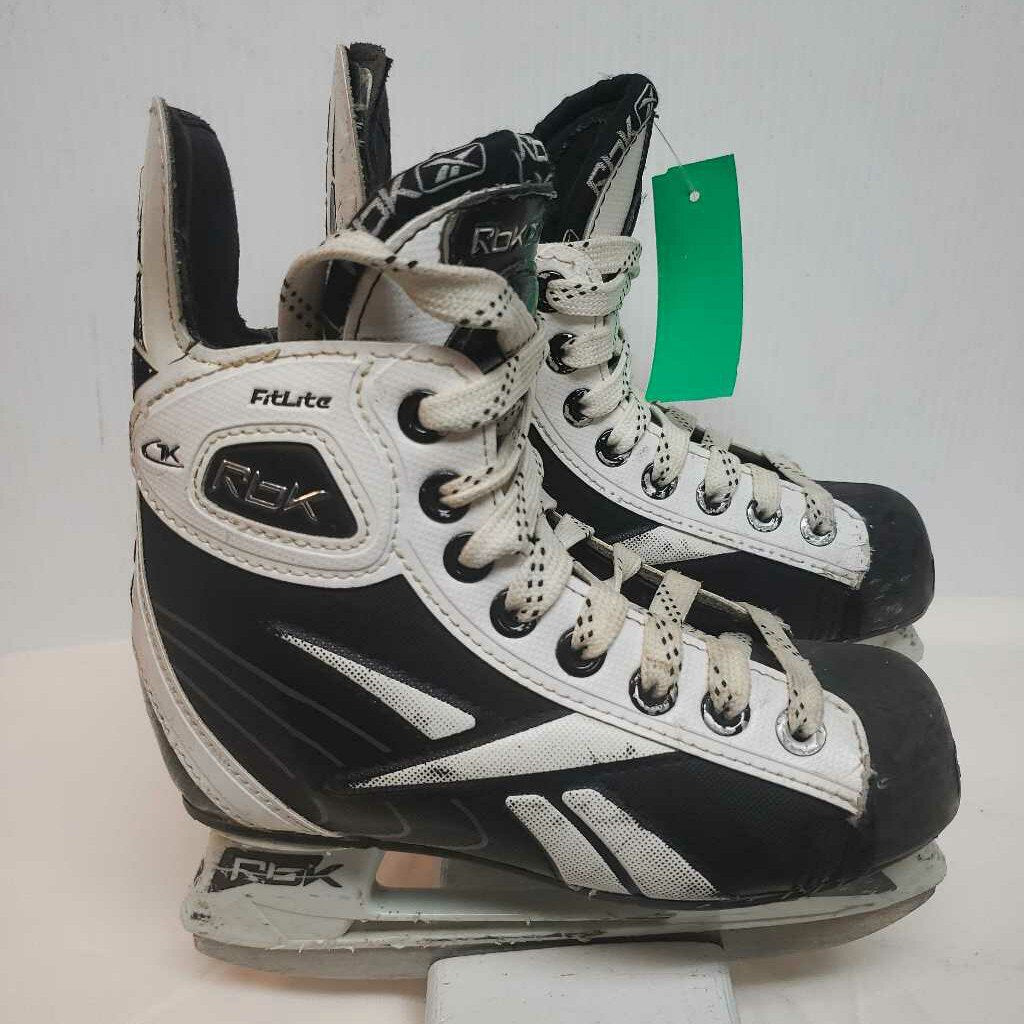 Reebok 7K Fitlite Youth Hockey Skates, Size Y12.5