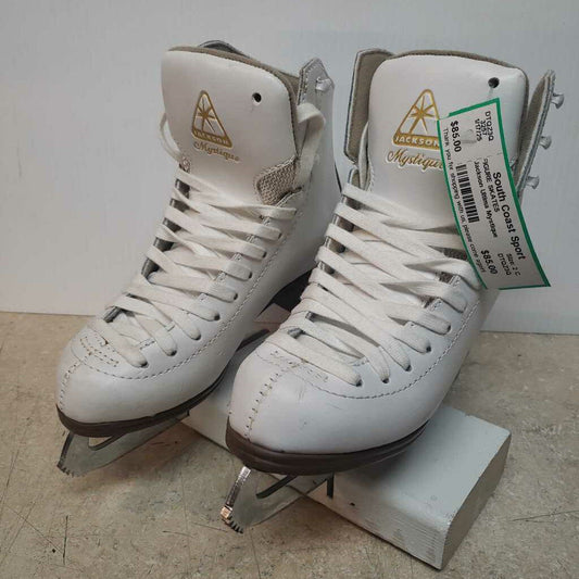 Jackson Ultima Mystique Girl's Figure Skates, Size 2 C