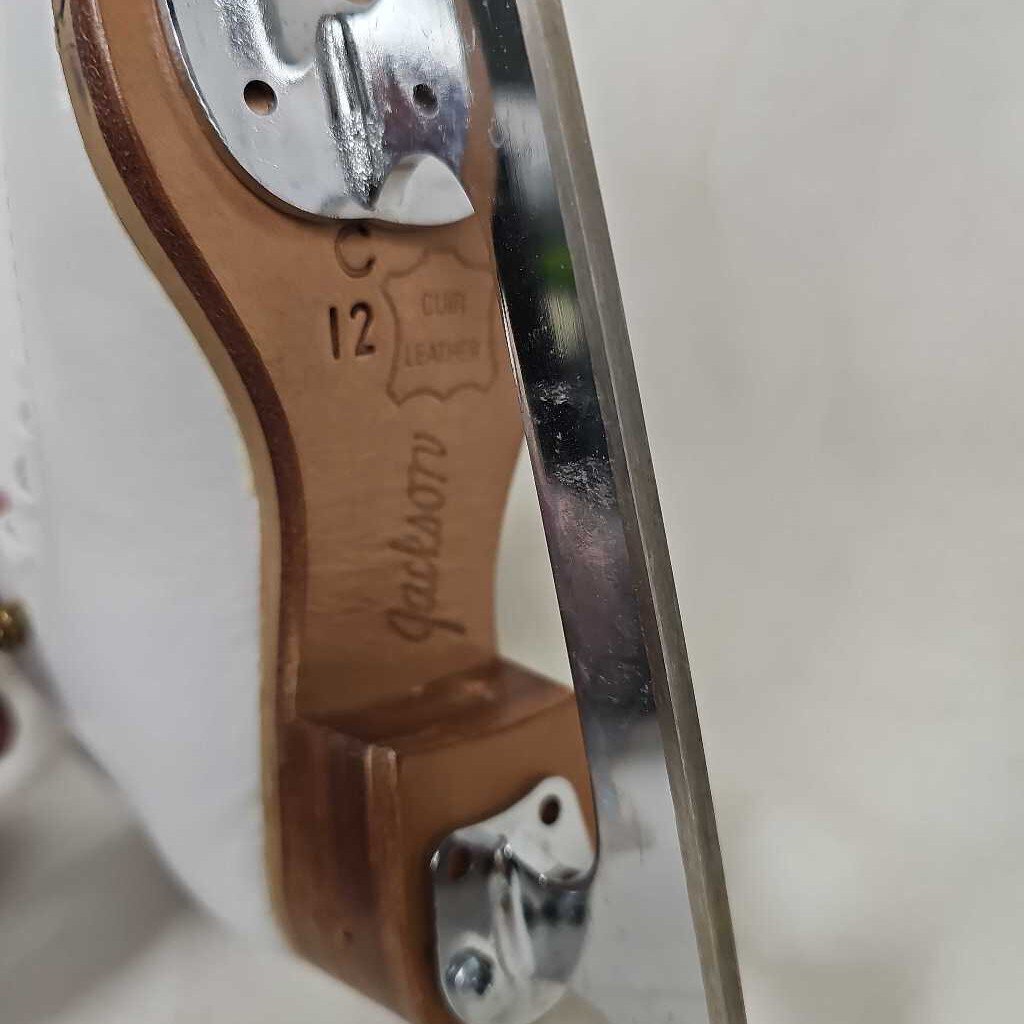 Jackson Freestyle figure skates with Mark IV blades, Size Y12 C