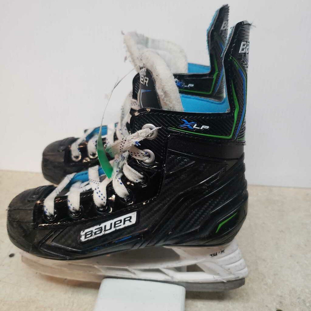Bauer X-LP Hockey Skates, Size Y13
