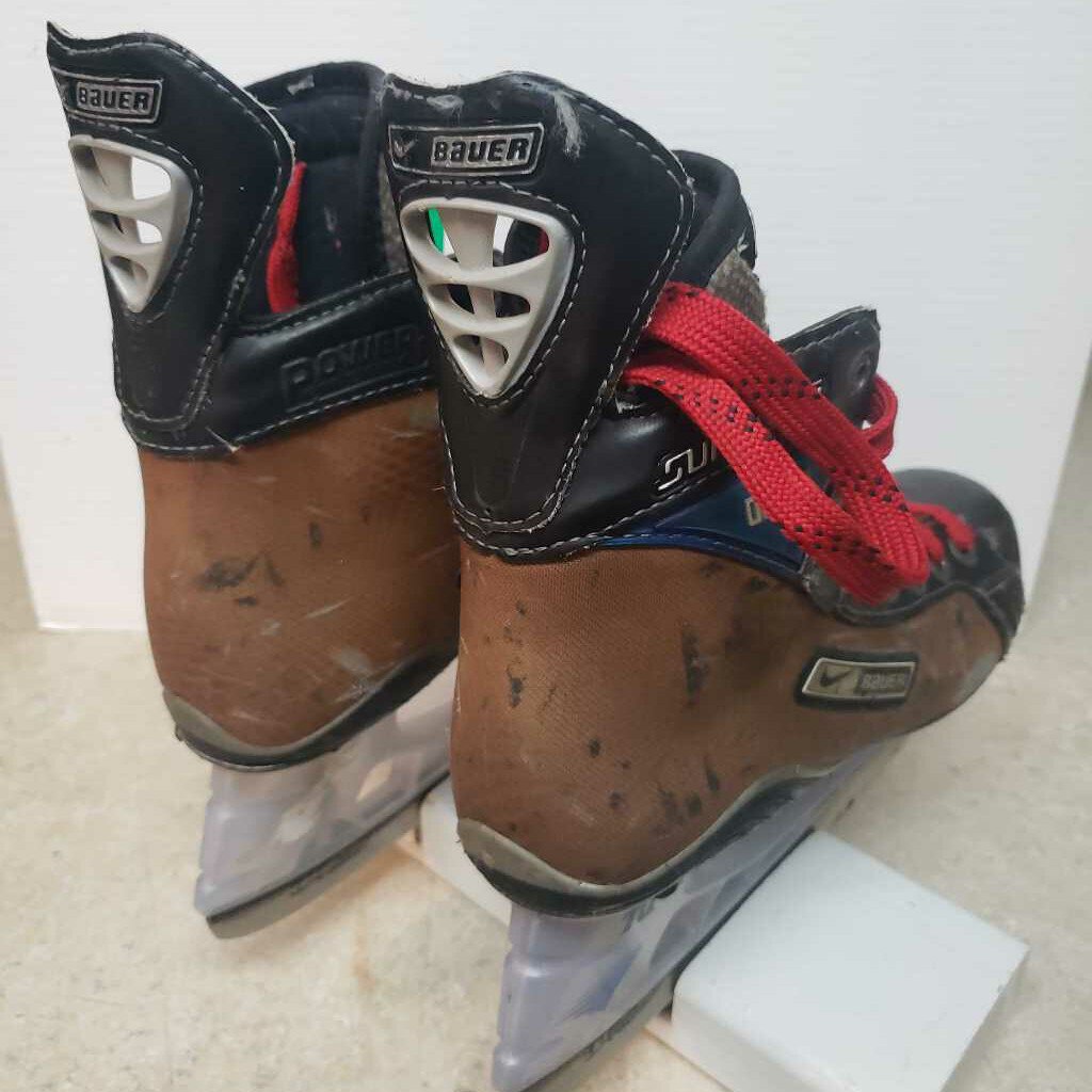 Nike Bauer Supreme One90 Junior Hockey Skates, Size 3.5