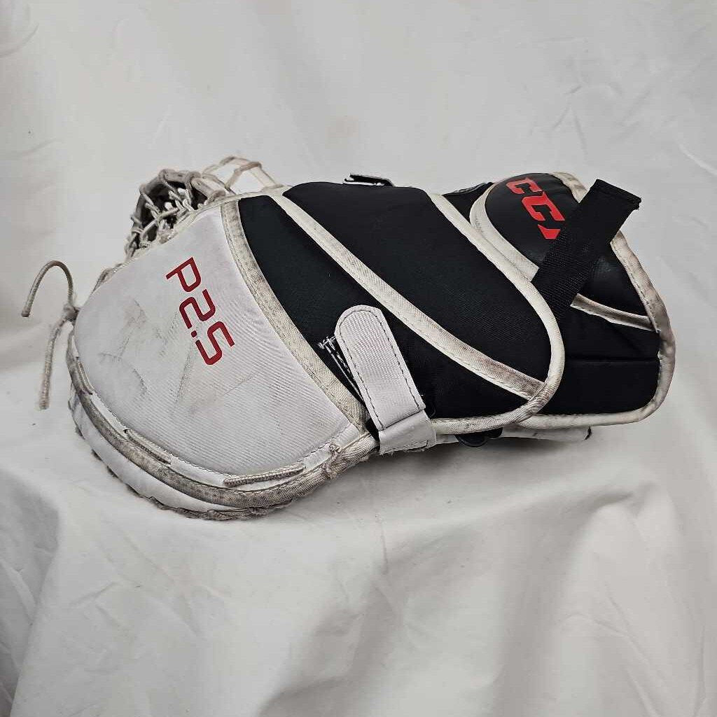 CCM P2.5 Junior Goalie Catch Glove, Regular Hand