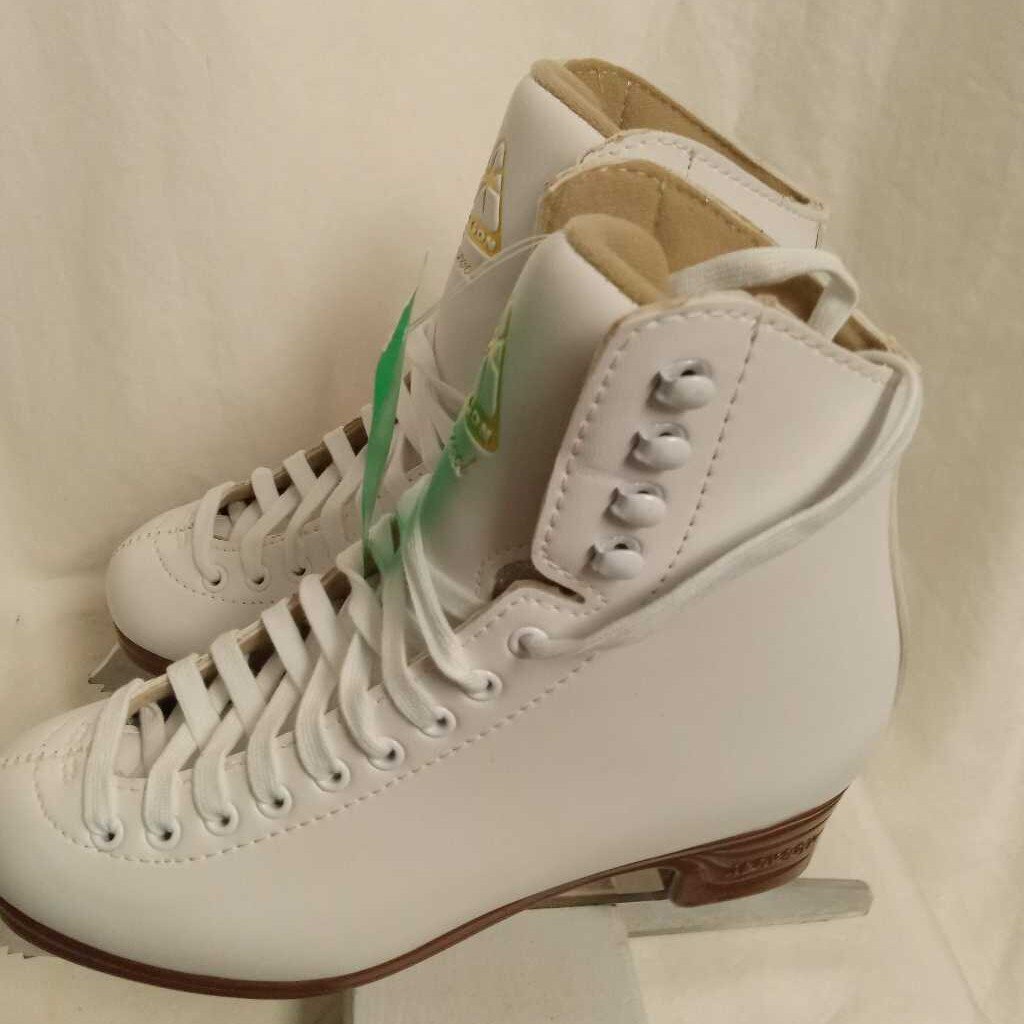 Jackson Excel 1290 Girls Figure Skates, Size 5.5 C