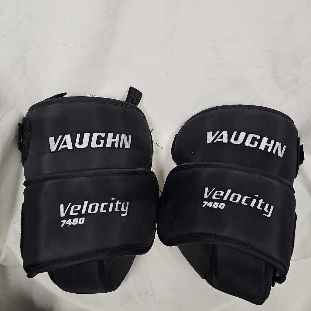Vaughn 7460 Velocity 5 Knee & Thigh Protectors, Senior