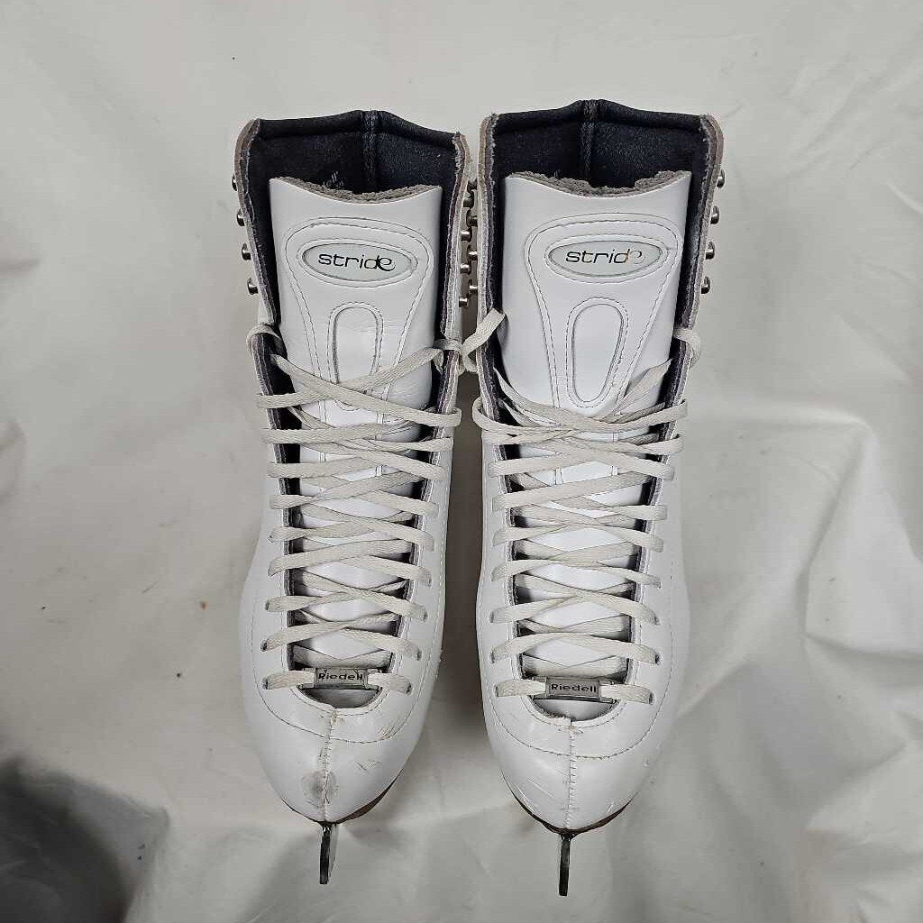 Riedell Stride 223 Figure Skates with Capri Blades, Size 7