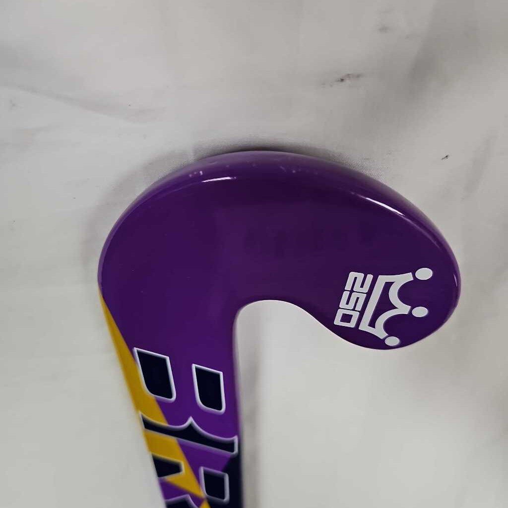 Brine Crown 250 20mm Standard Bow Composite Field Hockey Stick 36" - Purple