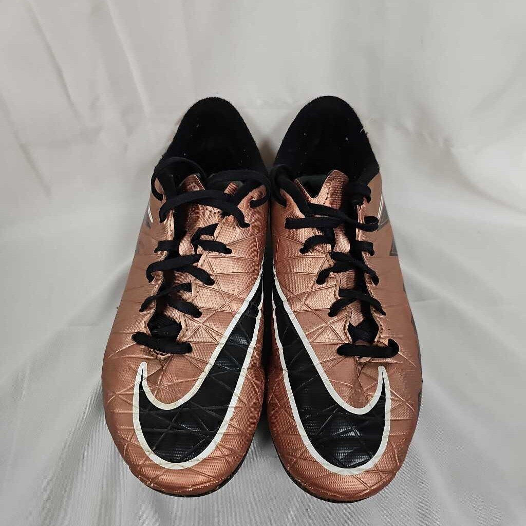 Nike Hypervenom Phelon 2 Soccer Cleats, Size 4.5