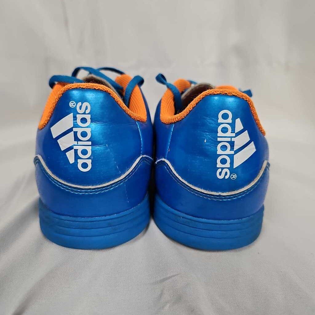 Adidas F5 Indoor Soccer Shoes, Size 4.5