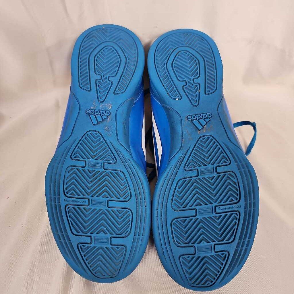 Adidas F5 Indoor Soccer Shoes, Size 4.5