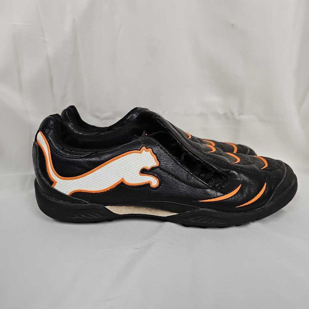 Puma PWR-C3 Turf Shoes, Size 6.5