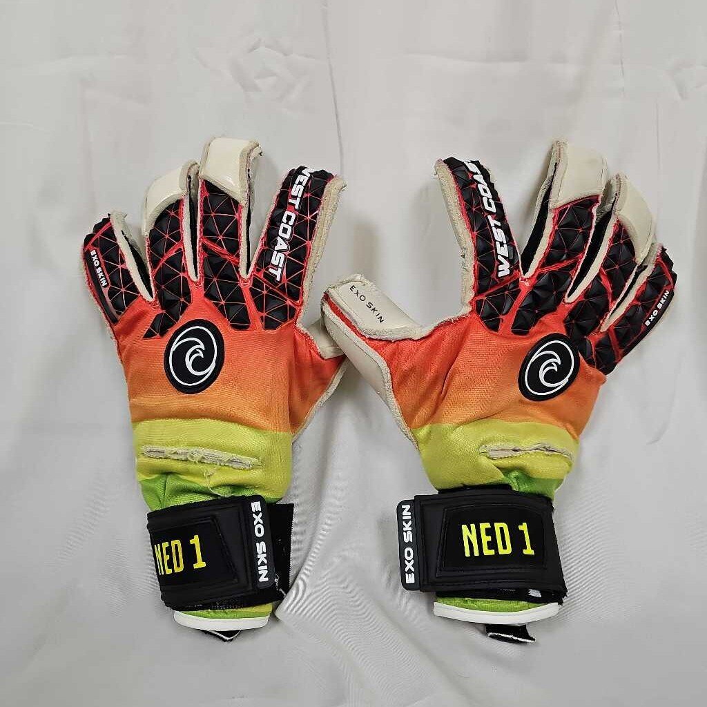 West Coast Neo 1 Soccer Goalkeeper Gloves, Size 9