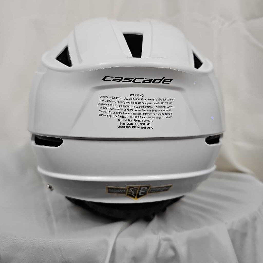 Cascade CPV-R Lacrosse Helmet- Size Medium/Large