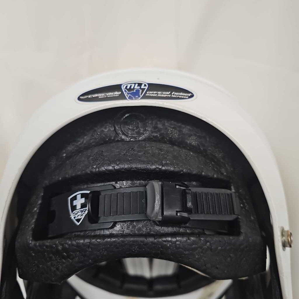 Cascade CPV-R Lacrosse Helmet, Size XS