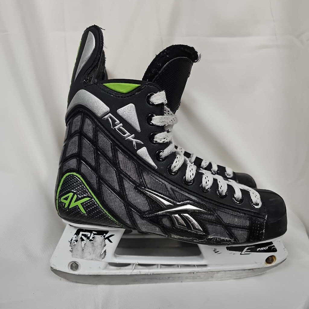 Reebok 4K Hockey Skates, Size 5.5