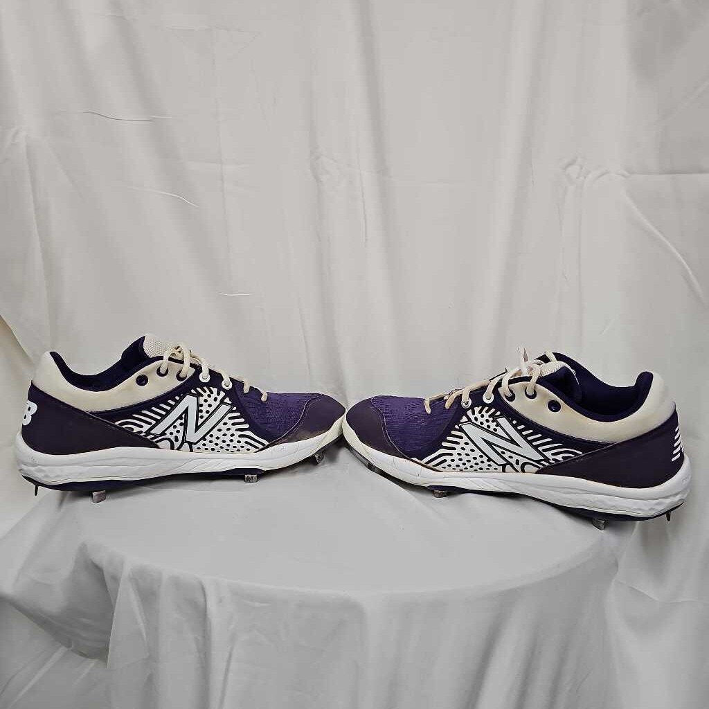New Balance Metal Baseball Cleats, Size 11