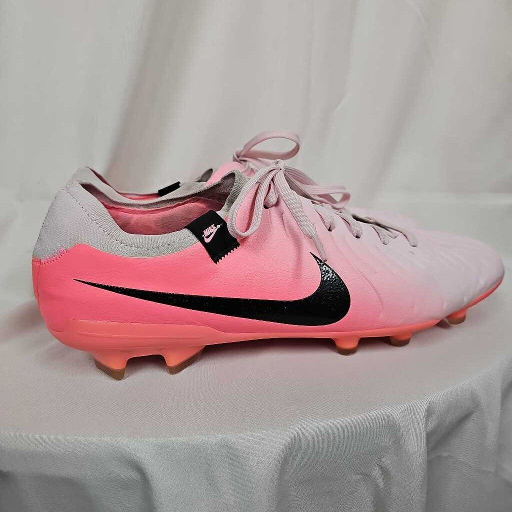 Nike Tiempo Legend 10 Pro Men's Soccer Cleats, Size 12